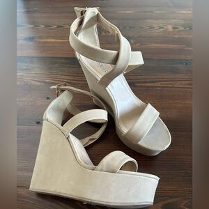 Bamboo Beige Wedge Sandals